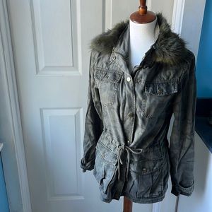Nanette Lepore Camo green fur jacket coat. Size small NWT